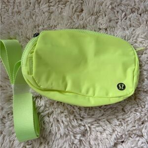 Lululemon Athletica Everywhere Belt Bag in Faded Zap